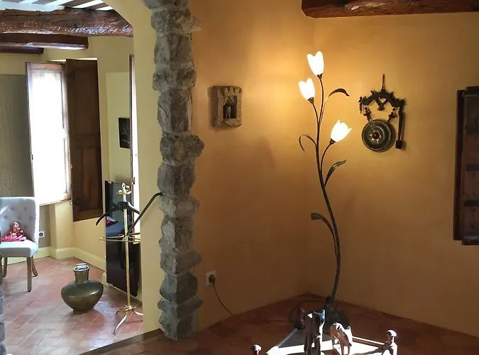 Ancienne Cure Bed & Breakfast