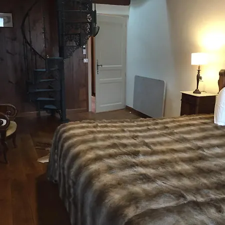 Ancienne Cure Bed & Breakfast *