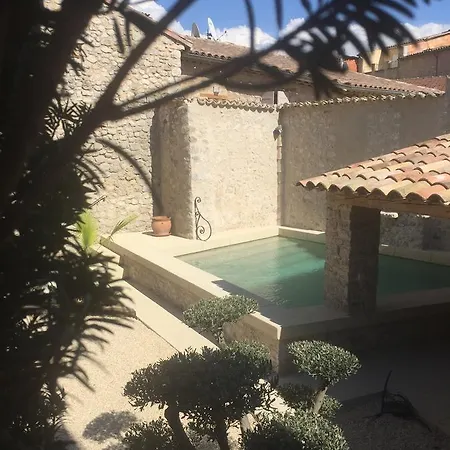 Ancienne Cure לינה וארוחת בוקר בווי-לה-בארוני