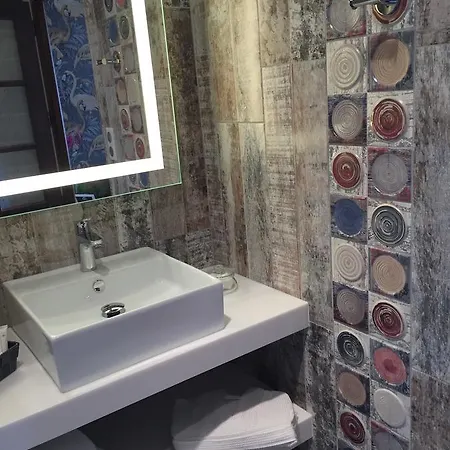 Ancienne Cure 4*