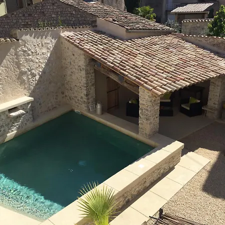 Ancienne Cure Bed & Breakfast